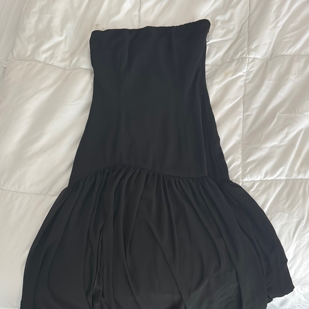 Elegant Black Strapless Dress